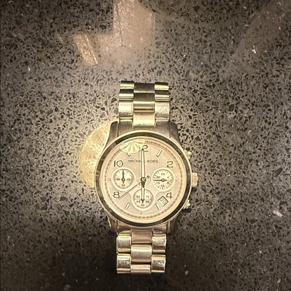 Michael Kors Silver-Tone Chronograph Watch - Picture 1 of 1